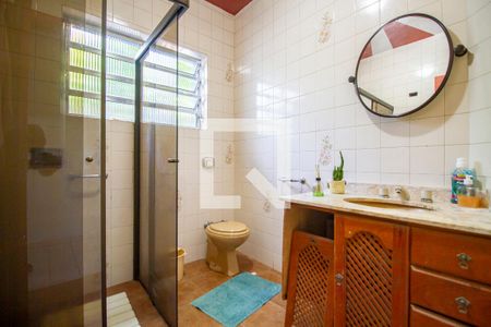 Banheiro de casa para alugar com 3 quartos, 110m² em Jardim das Bandeiras, São Paulo