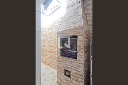 Área externa de casa para alugar com 3 quartos, 258m² em Vila Carbone, São Paulo