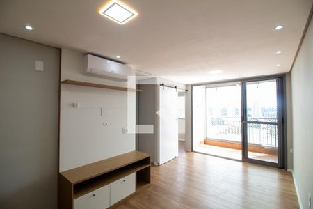 Sala de apartamento à venda com 3 quartos, 79m² em Santo Amaro, São Paulo
