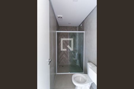 Banheiro de apartamento para alugar com 1 quarto, 29m² em Vila Invernada, São Paulo