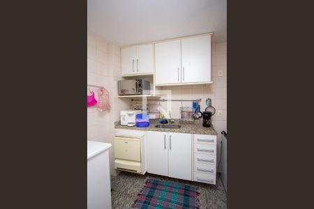 Apartamento à venda com 122m², 3 quartos e 2 vagasCozinha