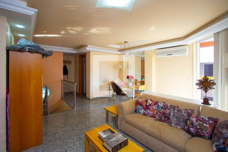 Sala de apartamento à venda com 3 quartos, 122m² em Icaraí, Niterói