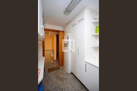 Apartamento à venda com 122m², 3 quartos e 2 vagasCozinha