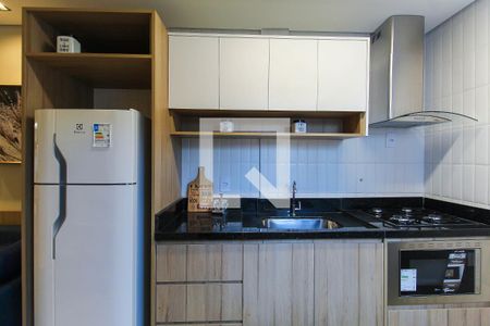Sala/Cozinha de apartamento para alugar com 1 quarto, 29m² em Vila Invernada, São Paulo