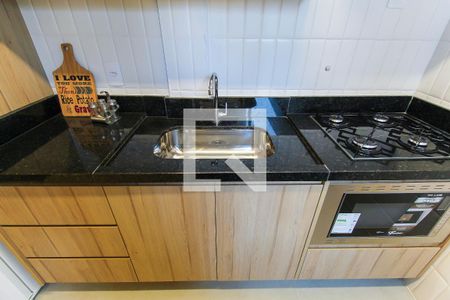 Sala/Cozinha de apartamento para alugar com 1 quarto, 29m² em Vila Invernada, São Paulo