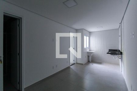 Sala/Cozinha de apartamento à venda com 1 quarto, 28m² em Vila Invernada, São Paulo
