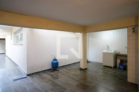 Casa à venda com 215m², 4 quartos e 2 vagasQuintal