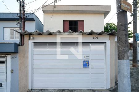 Casa à venda com 215m², 4 quartos e 2 vagasFachada da Casa