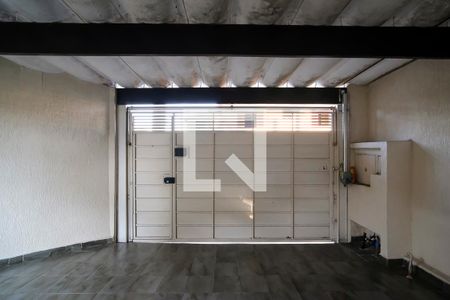 Casa à venda com 215m², 4 quartos e 2 vagasGaragem