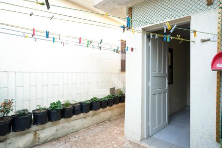 Casa à venda com 215m², 4 quartos e 2 vagasEdícula