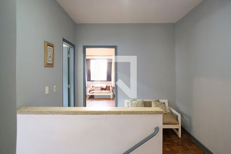 Casa à venda com 215m², 4 quartos e 2 vagasAcesso aos Quartos