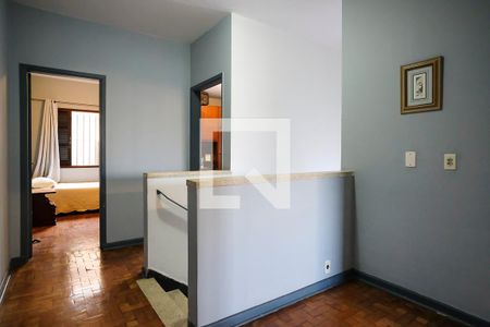 Casa à venda com 215m², 4 quartos e 2 vagasAcesso aos Quartos