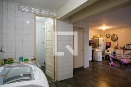 Casa à venda com 215m², 4 quartos e 2 vagasÁrea de Serviço