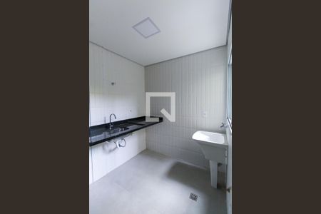 Apartamento à venda com 28m², 1 quarto e sem vaga Apartamento à venda com 28m², 1 quarto e sem vagaÁrea de Serviço