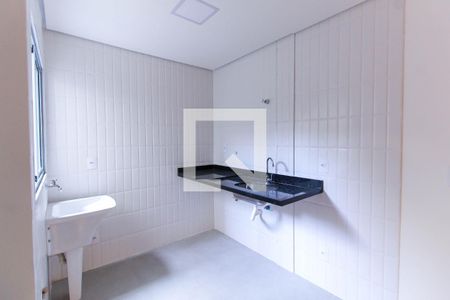 Sala/Cozinha de apartamento para alugar com 1 quarto, 28m² em Vila Invernada, São Paulo