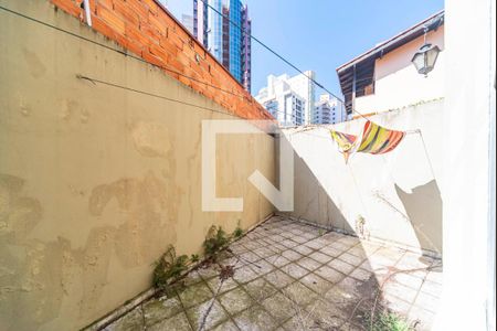 Casa para alugar com 119m², 3 quartos e 3 vagasQuintal Fundos