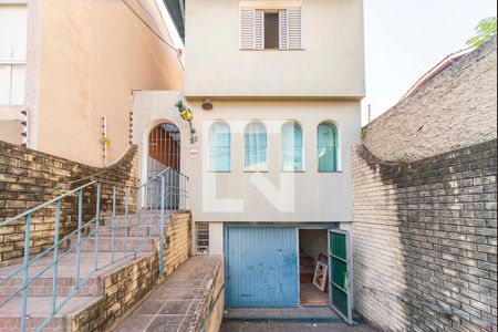 Casa para alugar com 119m², 3 quartos e 3 vagasFachada e Entrada