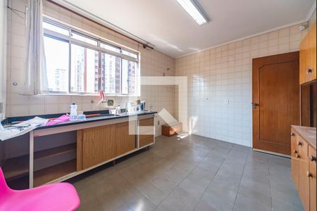 Casa para alugar com 119m², 3 quartos e 3 vagasCozinha