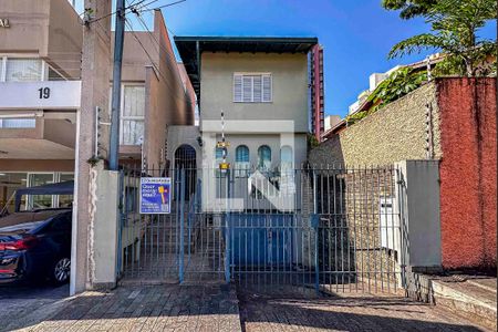 Casa para alugar com 119m², 3 quartos e 3 vagasFachada