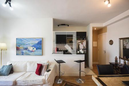 Sala de apartamento à venda com 2 quartos, 64m² em Vila Suzana, São Paulo