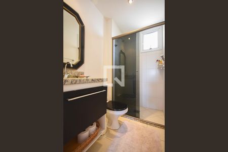 Apartamento à venda com 64m², 2 quartos e 1 vaga Apartamento à venda com 64m², 2 quartos e 1 vagaBanheiro