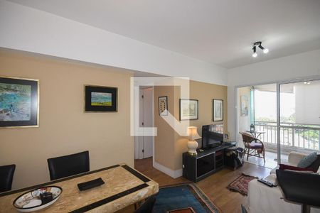 Sala de apartamento à venda com 2 quartos, 64m² em Vila Suzana, São Paulo