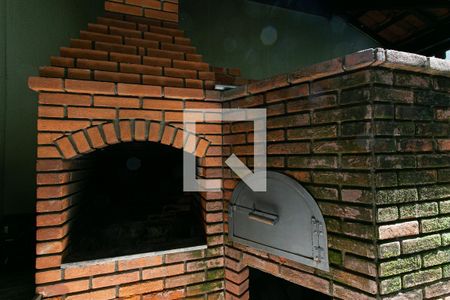 Casa à venda com 125m², 3 quartos e 2 vagasChurrasqueira e Forno de Pizza