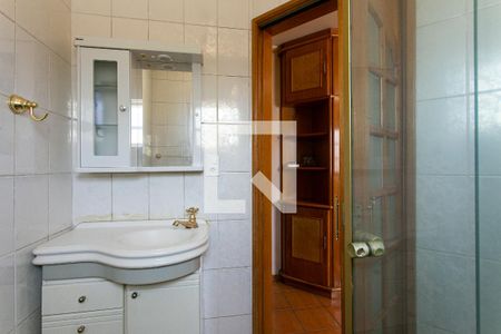 Casa à venda com 125m², 3 quartos e 2 vagasBanheiro da Suíte