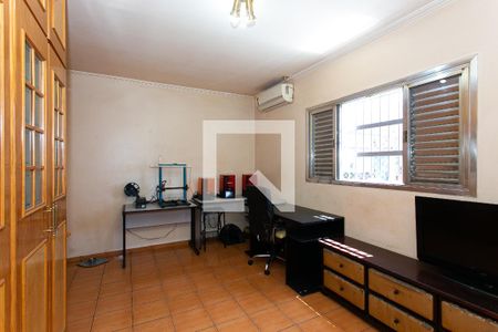 Casa à venda com 125m², 3 quartos e 2 vagasSuíte