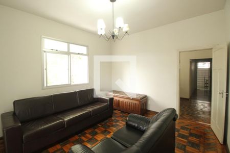 Sala de casa à venda com 4 quartos, 350m² em Carlos Prates, Belo Horizonte