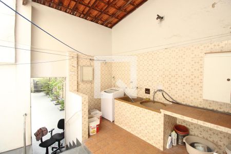 Casa à venda com 350m², 5 quartos e 3 vagasÁrea de Serviço