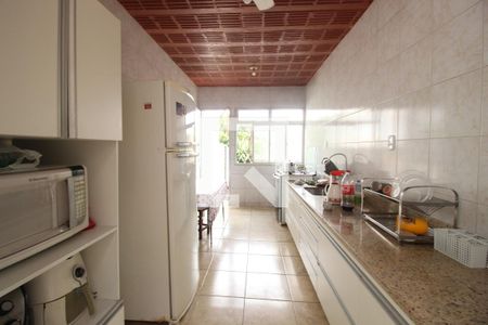 Casa à venda com 350m², 5 quartos e 3 vagasCozinha