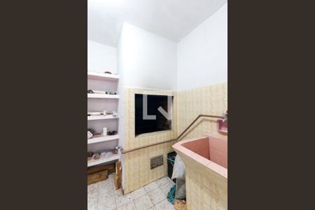 Casa de condomínio para alugar com 215m², 4 quartos e 3 vagasChurrasqueira