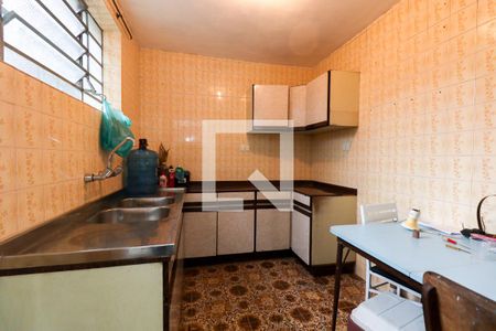 Casa de condomínio para alugar com 215m², 4 quartos e 3 vagasCozinha