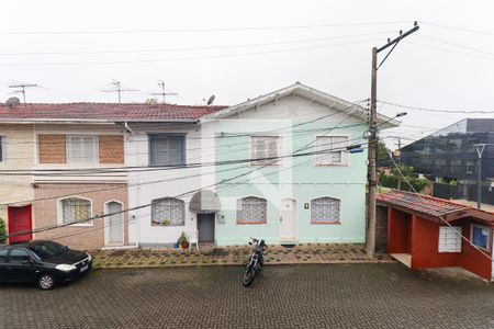 Casa de condomínio para alugar com 215m², 4 quartos e 3 vagasVista do Quarto 2