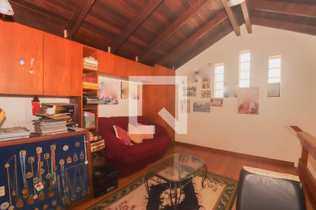 Casa à venda com 400m², 4 quartos e 4 vagasSótão