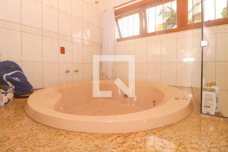 Casa à venda com 400m², 4 quartos e 4 vagasBanheiro da Suíte