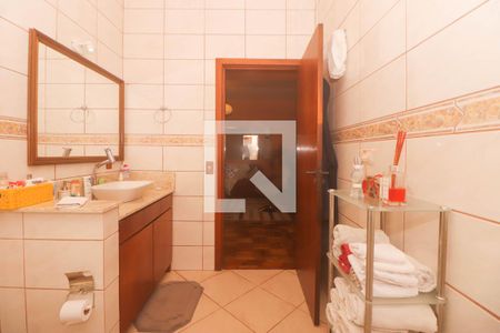 Casa à venda com 400m², 4 quartos e 4 vagasBanheiro Social