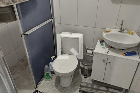 Casa à venda com 440m², 3 quartos e 6 vagas Casa à venda com 440m², 3 quartos e 6 vagasBanheiro 2