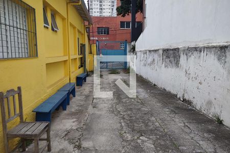 Casa à venda com 440m², 3 quartos e 6 vagas Casa à venda com 440m², 3 quartos e 6 vagasQuintal