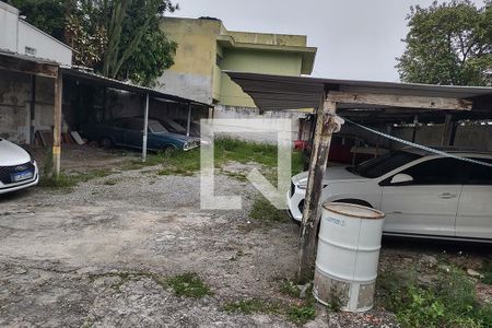 Casa à venda com 440m², 3 quartos e 6 vagas Casa à venda com 440m², 3 quartos e 6 vagasGaragem