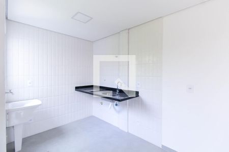 Sala/Cozinha de apartamento à venda com 1 quarto, 28m² em Vila Invernada, São Paulo