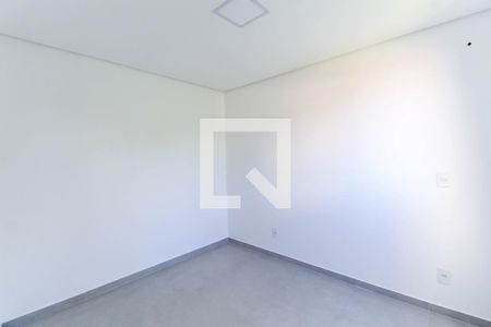 Quarto de apartamento à venda com 1 quarto, 28m² em Vila Invernada, São Paulo