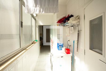 Apartamento para alugar com 105m², 2 quartos e 1 vagaÁrea de Serviço