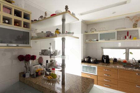 Apartamento para alugar com 105m², 2 quartos e 1 vagaCozinha