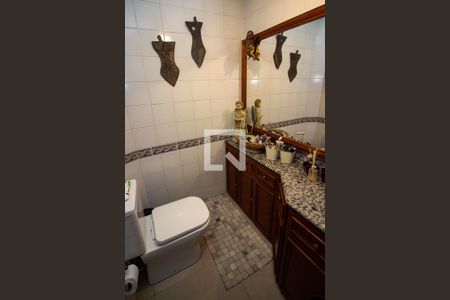 Casa para alugar com 240m², 3 quartos e sem vagaLavabo