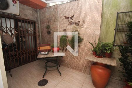 Casa para alugar com 240m², 3 quartos e sem vagaQuintal