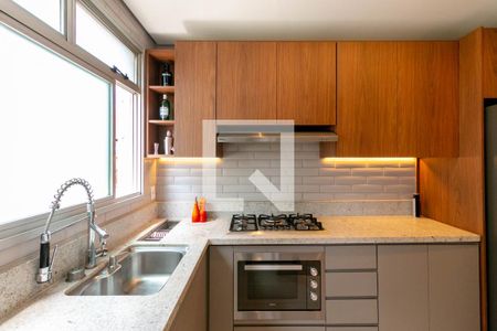 Apartamento para alugar com 110m², 3 quartos e 2 vagas Apartamento para alugar com 110m², 3 quartos e 2 vagasCozinha e Área de Serviço