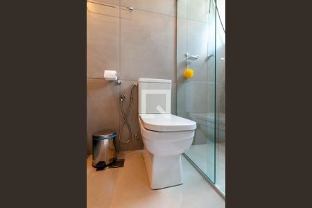 Apartamento para alugar com 110m², 3 quartos e 2 vagas Apartamento para alugar com 110m², 3 quartos e 2 vagasBanheiro da Suíte