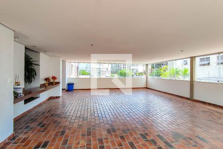 Apartamento para alugar com 110m², 3 quartos e 2 vagas Apartamento para alugar com 110m², 3 quartos e 2 vagasÁrea comum - Salão de festas